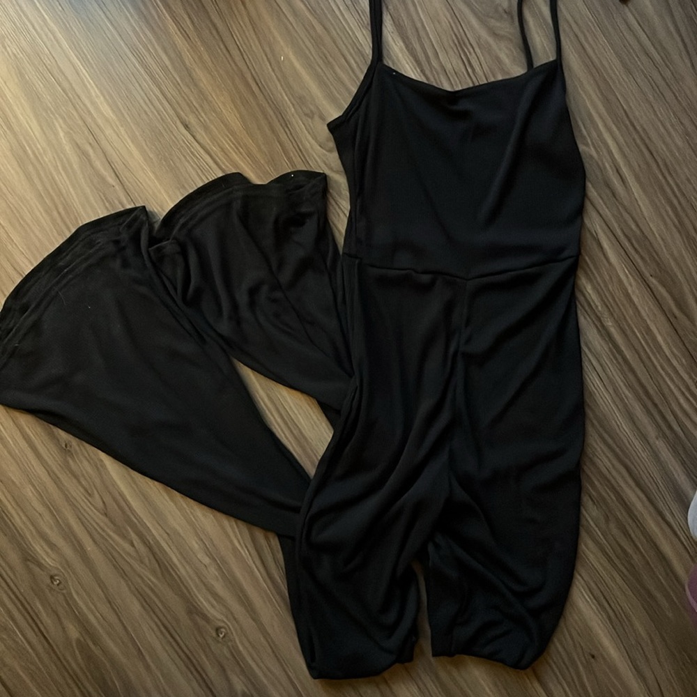 Pretty Little Things Size 8 Jumpsuit